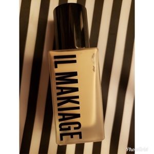 IL Makiage Foundation